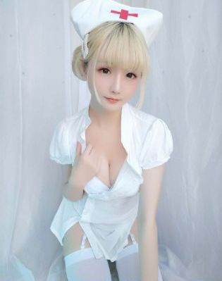 美女内内免费看_超清高清在线